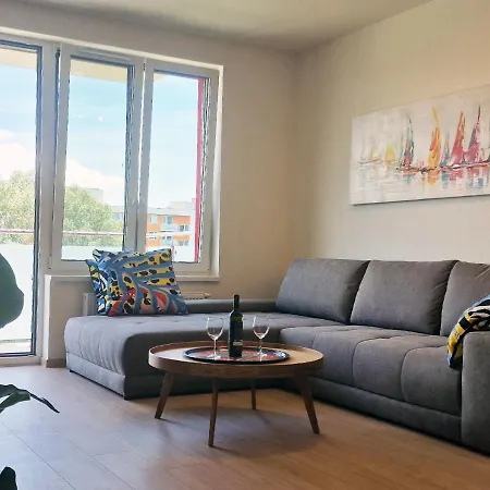 Two Check In -a Apartment *